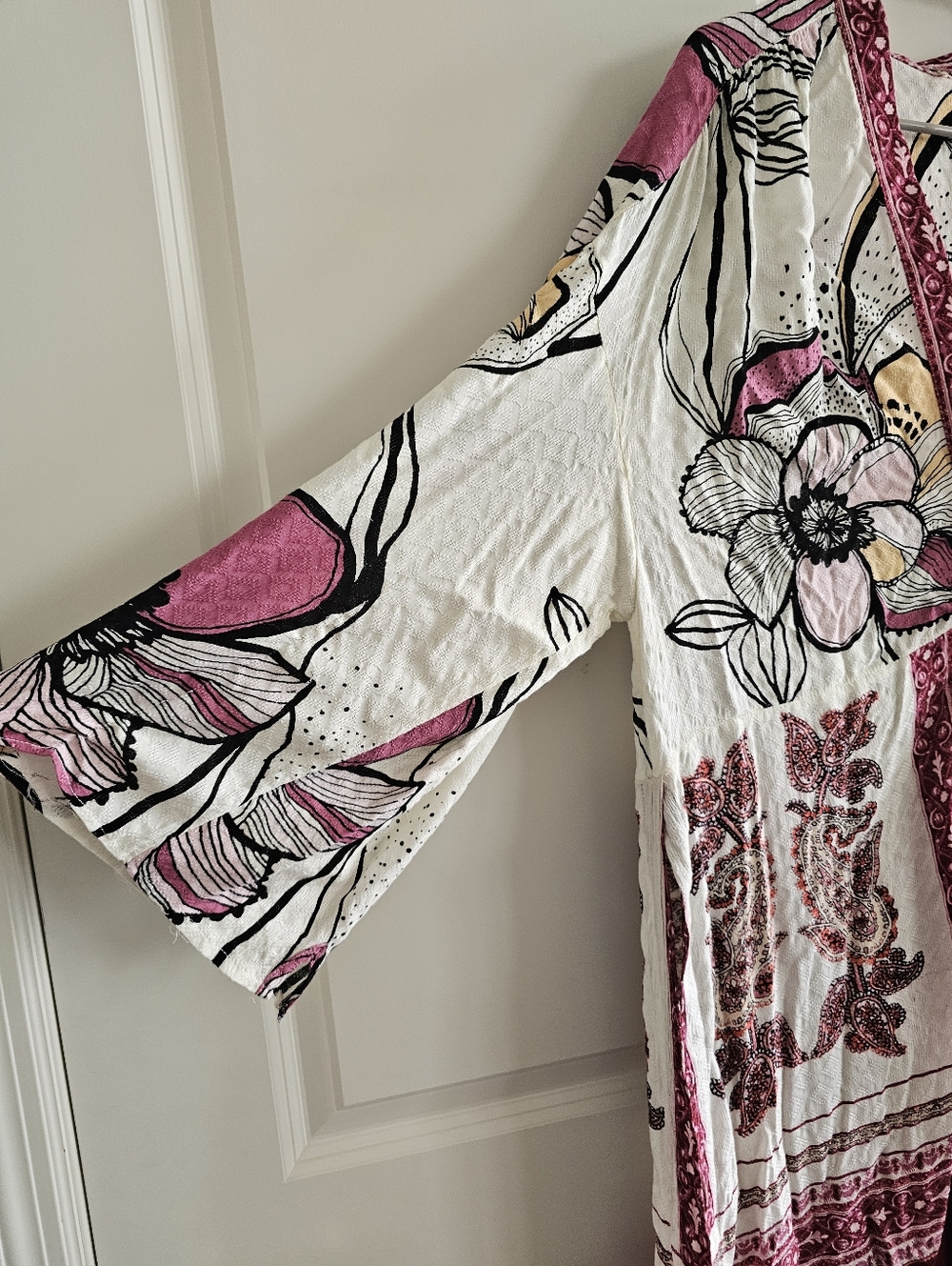 Free People C'est Moi Mixed Print Maxi Kimono - Picture 6 of 7